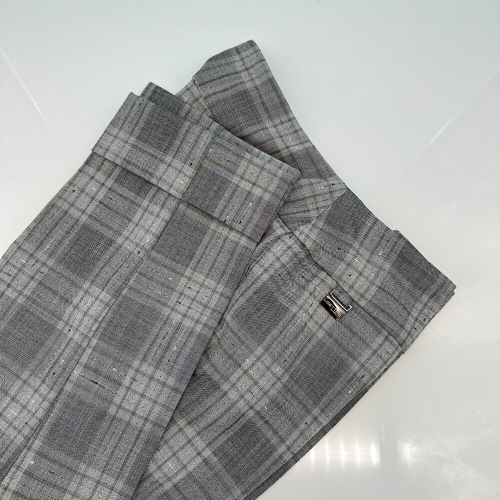 Lisette L Women's Pull On Ennis Plaid Pattern Crop Cuffed Trouser, Size 6, Gray